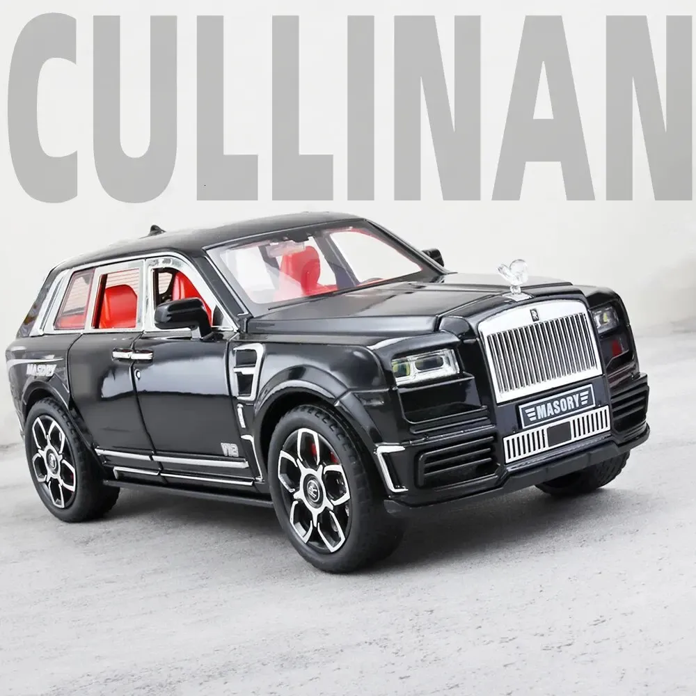 1 24 Schaal RRCULLINAN SUV Model Auto Toy Zink Alloy Pull terug Diecast speelgoedauto's met geluid en licht voor kinderen BO 240409