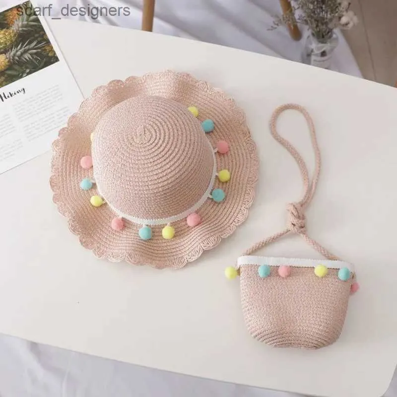 Wide Brim Hats Bucket Hats Childrens Woven Straw Hat shoulder Bag Set Summer Girl Cute Cartoon Strawberry Beach Travel Sunscreen Wave Lace Sun Cap U6 Y240409