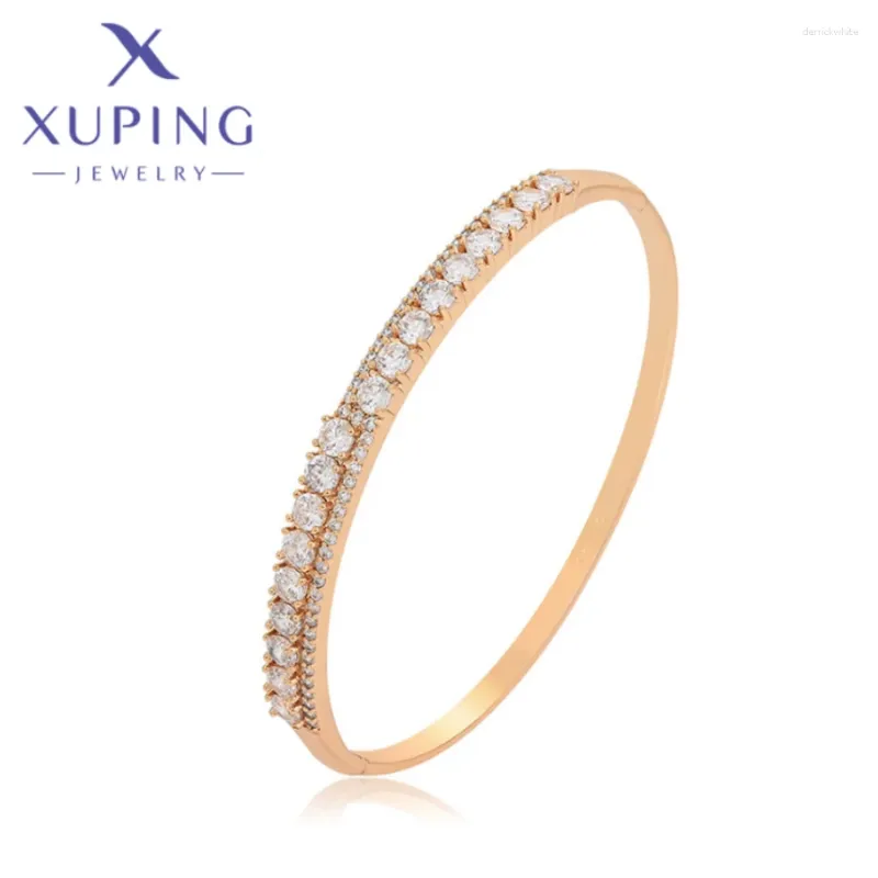 Bangle Xuping Jewelry Arrival Trend Exquisite Fashion Simple Shape Punk Gold Color Bangles For Women Birthday Party Gift X000731136