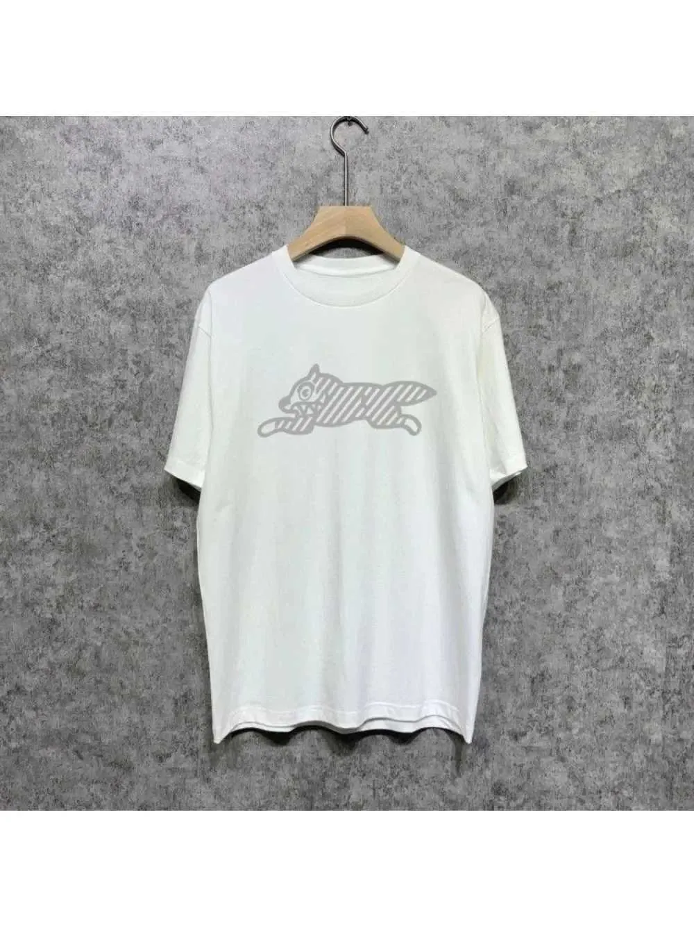 T-shirts masculins Nouveaux t-shirts imprimés de chien volant classiques pour hommes et femmes vêtements kawaii harajuku y2k top shirt shirt street street vêtements J240409