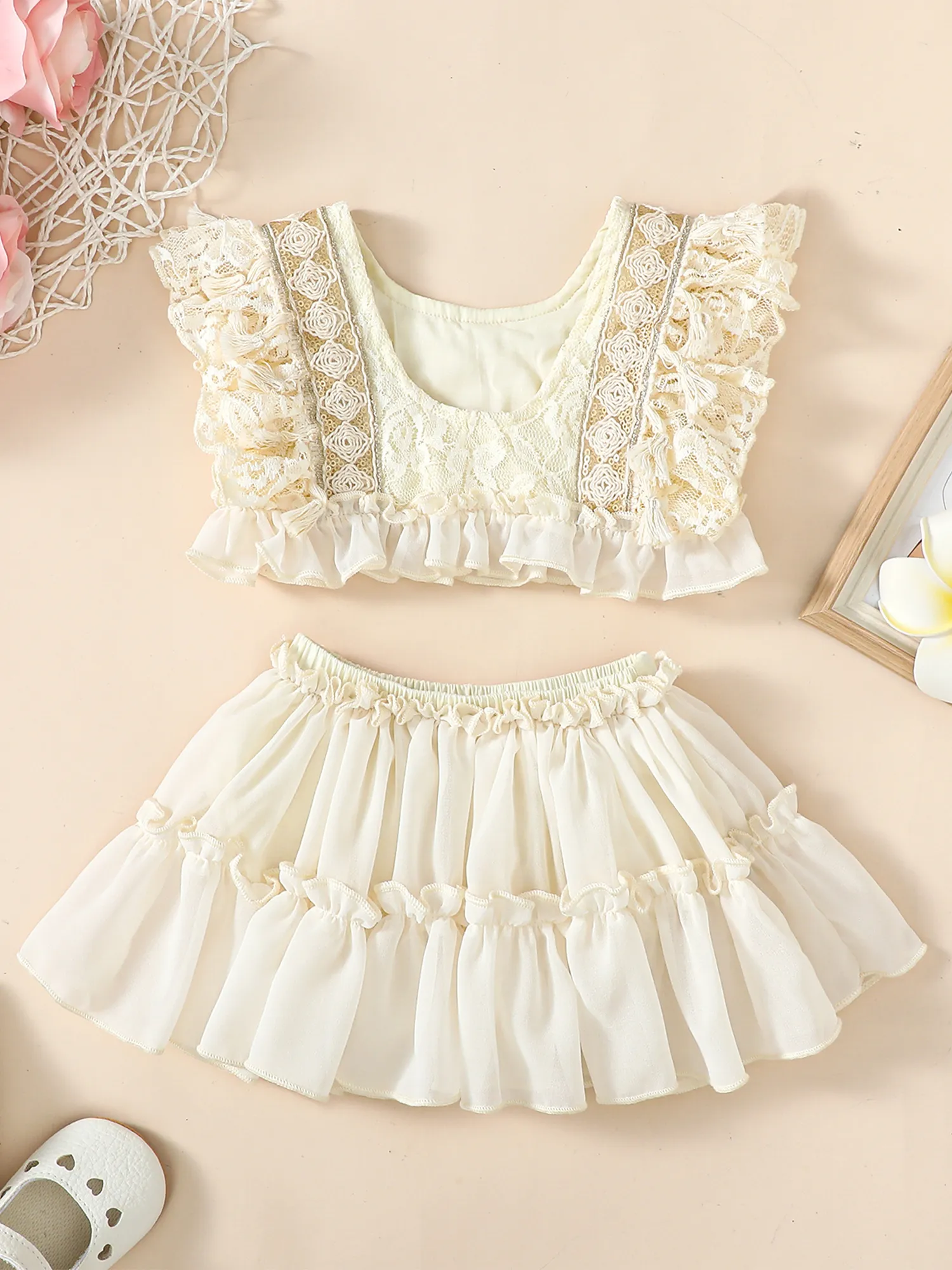 Robe Bebe Taille 10 - Style Chemisier à Volants Et Jupe Crayon, Neuve Avec étiquettes, Longueur Mini