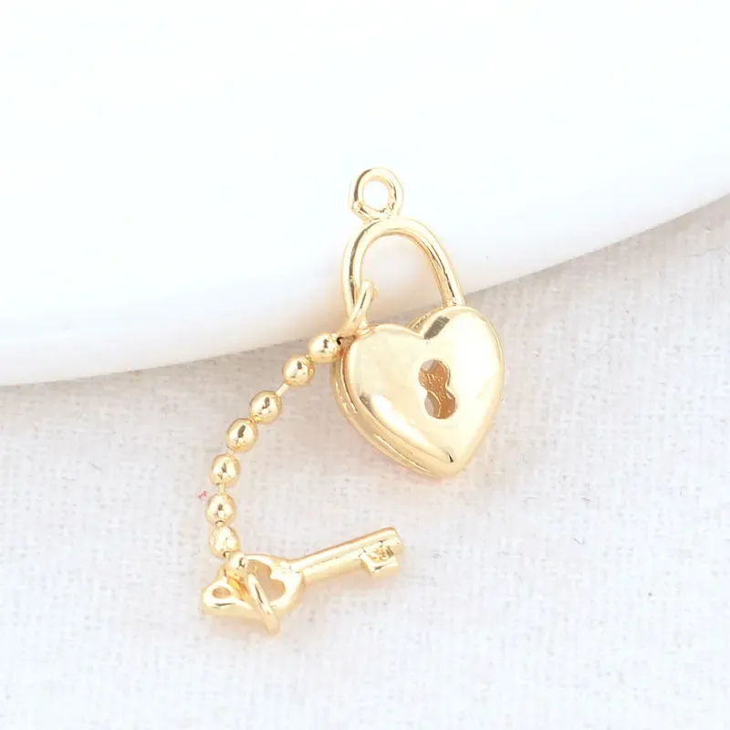 7.5*14MM 14K Gold Color Brass Heart and Key Charms Pendants Jewelry Making Supplies Diy Necklaces Bracelet Findings Accessories