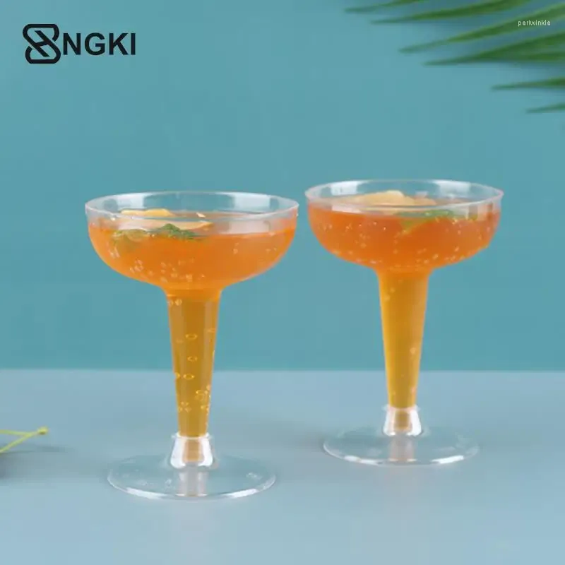 Coppe usa e getta cannucce da 6 pezzi di plastica champagne Glasses per feste per le feste.