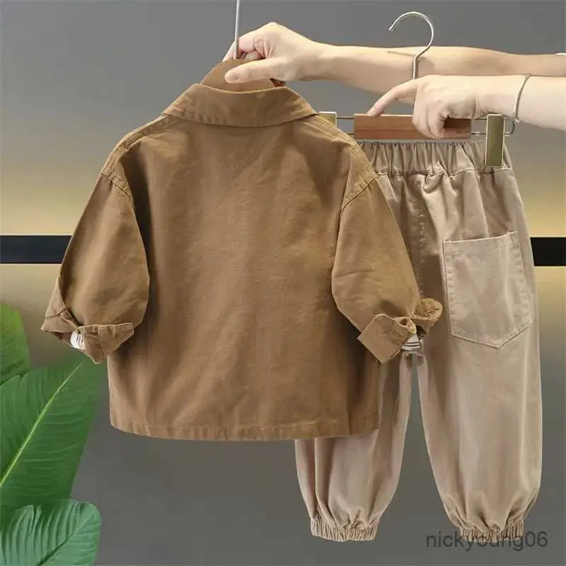 Ensemble de vêtements pour enfants de chemise pour garçons nouveaux enfants pantalons de haut et d'automne top pantalon deux pièces pour garçons et bébé coréen coréen décontracté