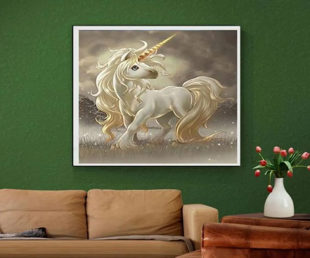 Promotion DIY 5D Partial Diamond Embroider dreamlike horse Round Diamond Painting Cross Stitch Kits Diamond Mosaic Home Decor9147352