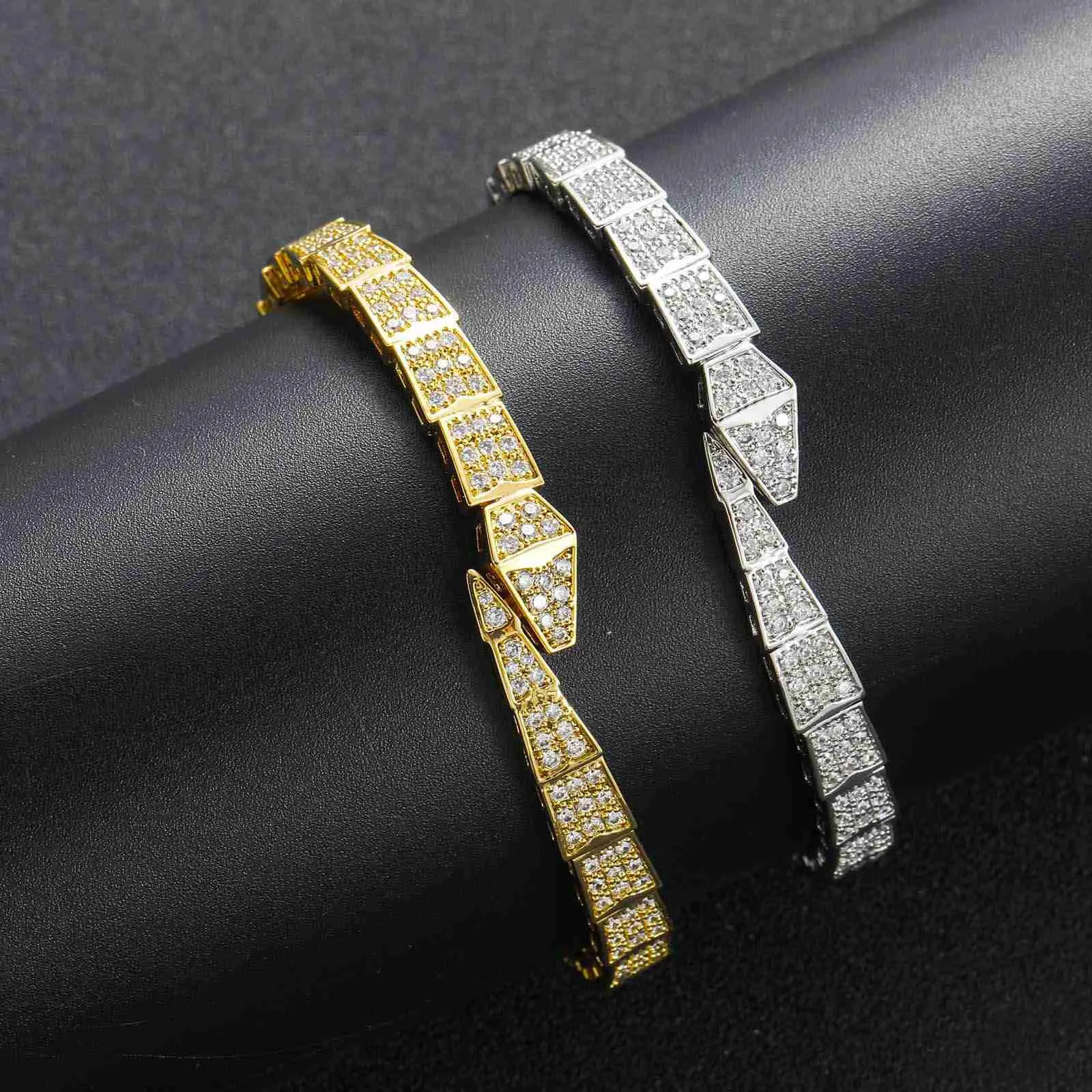 Bracelet de serpent neuf avec une ouverture réglable, pleine de bijoux hip hop diamant créatifs pour hommes et femmes bracelets Snake S925 Bracelet