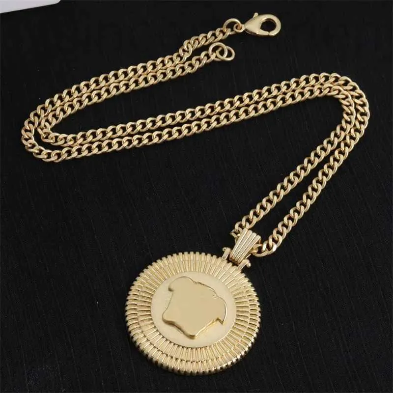 Pendant Necklaces designer Designer Necklace Gold Womens Chain Luxury Jewerlry Golden Chains Fashion Mens Love Collier Collar Capsboys 6V8I