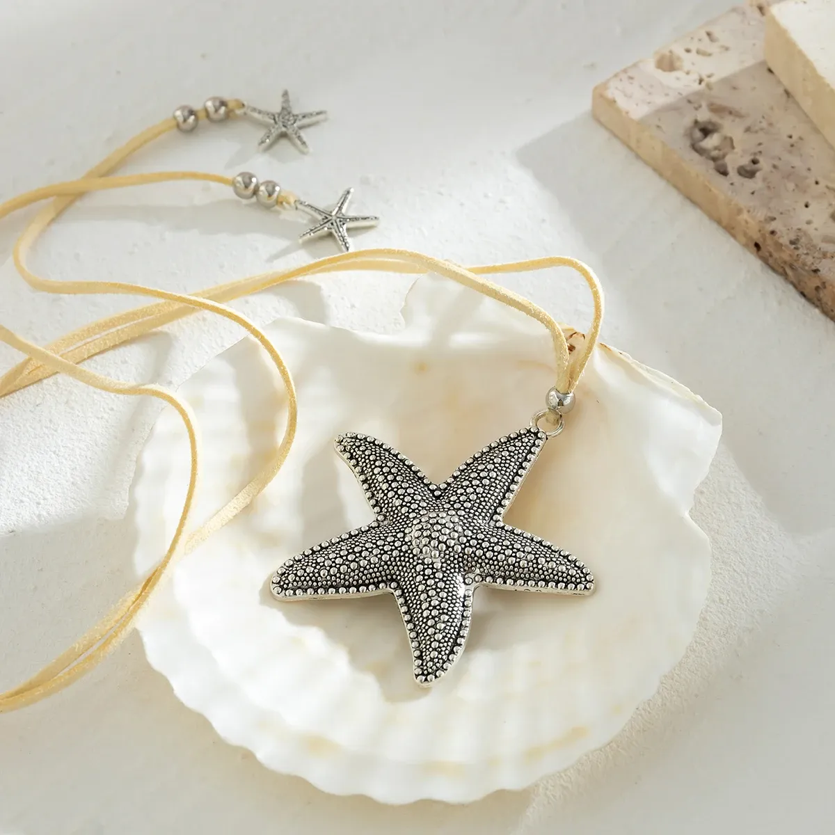 ☆【VINTAGE HOLLYWOOD】☆Sweetie Star String Necklac.e☆ ☆【VINTAGE HOLLYWOOD】☆Sweetie Star String Necklac.e