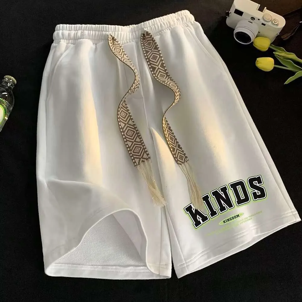 Shorts de basquete americanos, calça de cinco pontos do verão masculino de cinco pontos, adolescentes rufianos explosivos, belos shorts de estilo Hong Kong, versátil