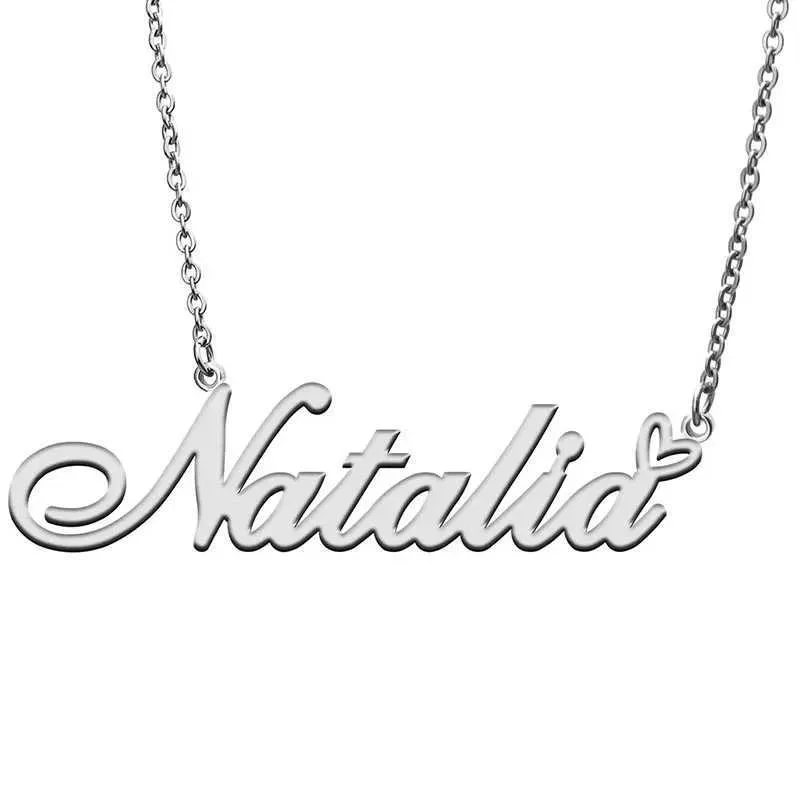 Colliers de pendentif natalia nom d'amour Collier Femmes bijoux en acier inoxydable