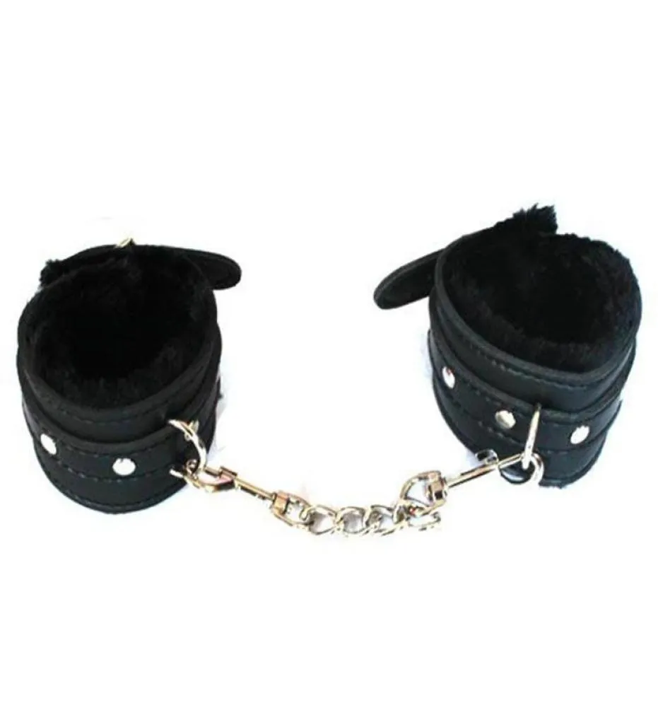 2015 Black PU Leathervelvet Handmanschetten Plüsch -Armband Bondage für Paare Erwachsene Game Sex Toys Q05064017420