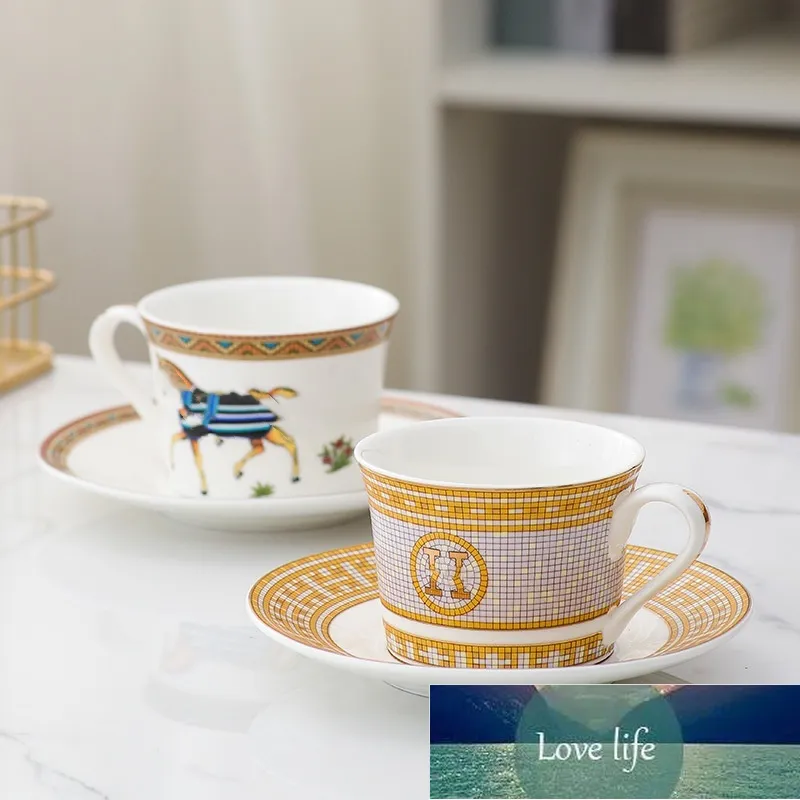 Save Big on Bulk Bone China Mugs Cups Bone China Tea Set European Mug:  Vintage Coffee Cup With Gilt Edging, Porcelain Tea Cup And Saucer, Creative  Big