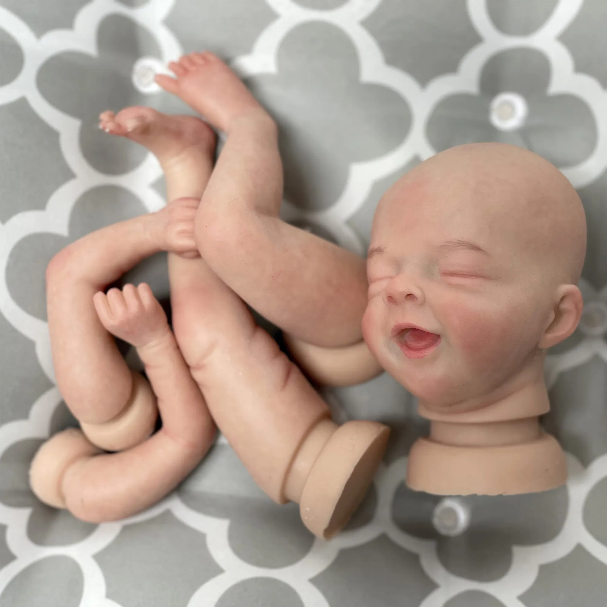 12 tums Salia Soft Silicone Reborn Doll Kits Handgjorda målade livsindiga baby dollsatser Boneca Reborn Corpo de Silicone