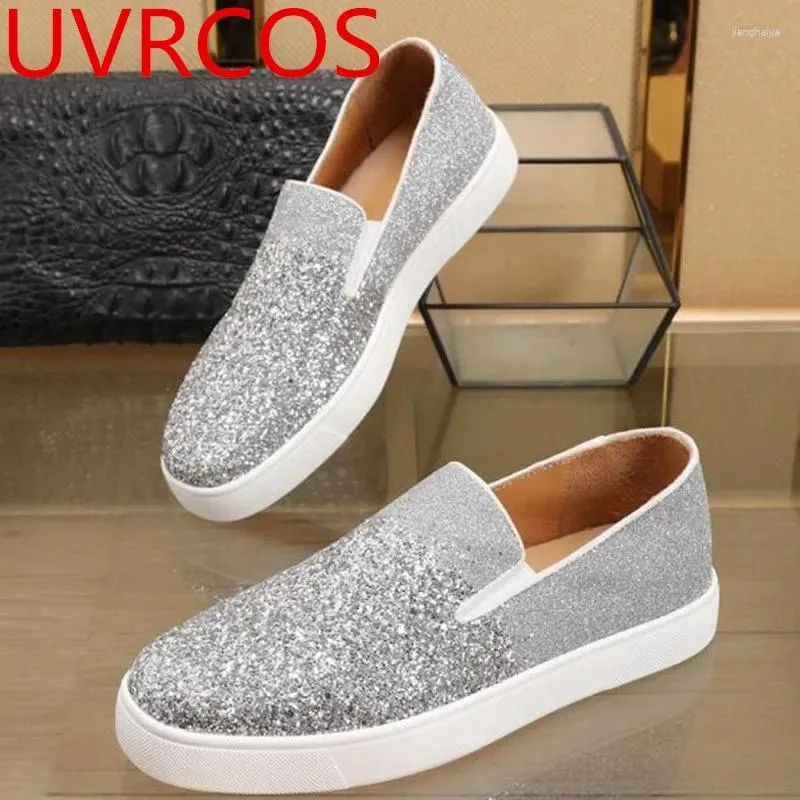 Chaussures décontractées bling paillettes basses bas hommes tenis masculino 2024 Fashion Flats Sol Slip-On Spring Loafer Vulcanisé