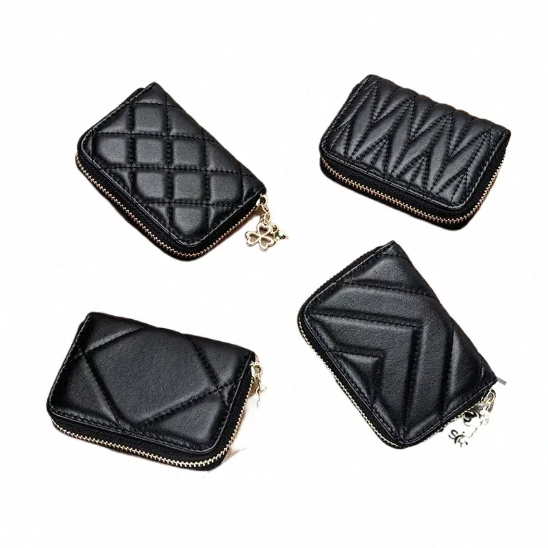 Luxury Black Quilted Pulfere
