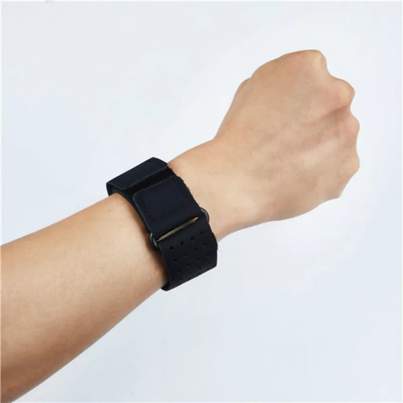 ankle wrist placement in fitbit