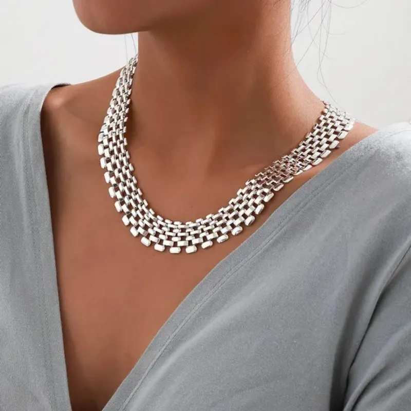 Collier de chaîne épais épais et épais pour femmes exagérées pour femmes Bijoux de coucherie de cou en acier inoxydable de haute qualité pour hommes