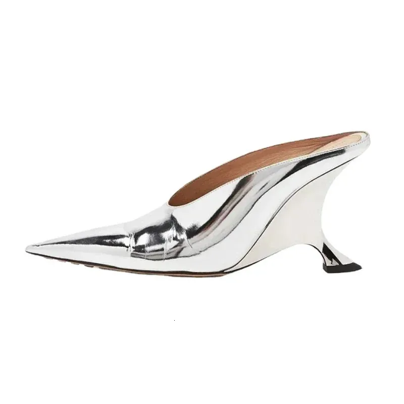2024 Summer Brand Moda Design Sandálias Strange High Heel for Woman B V Charming Comfort Shoppers Big Size Shoes 43 240407