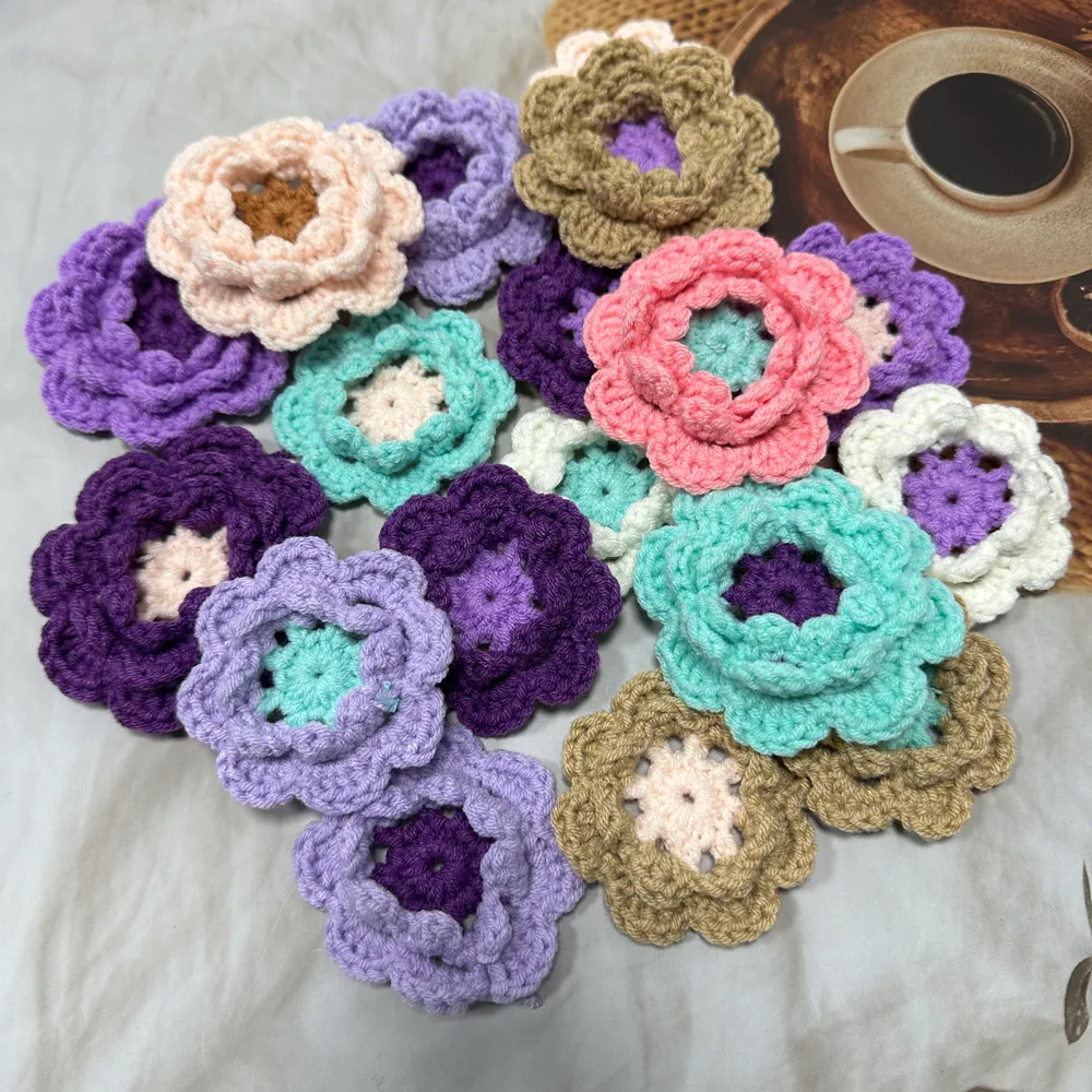 Originele 7-9 cm hand haakdoilies diy handgemaakte placemat bloemen cup mat foto rekwisieten decoratieve achtbaan kleding accessoire patch