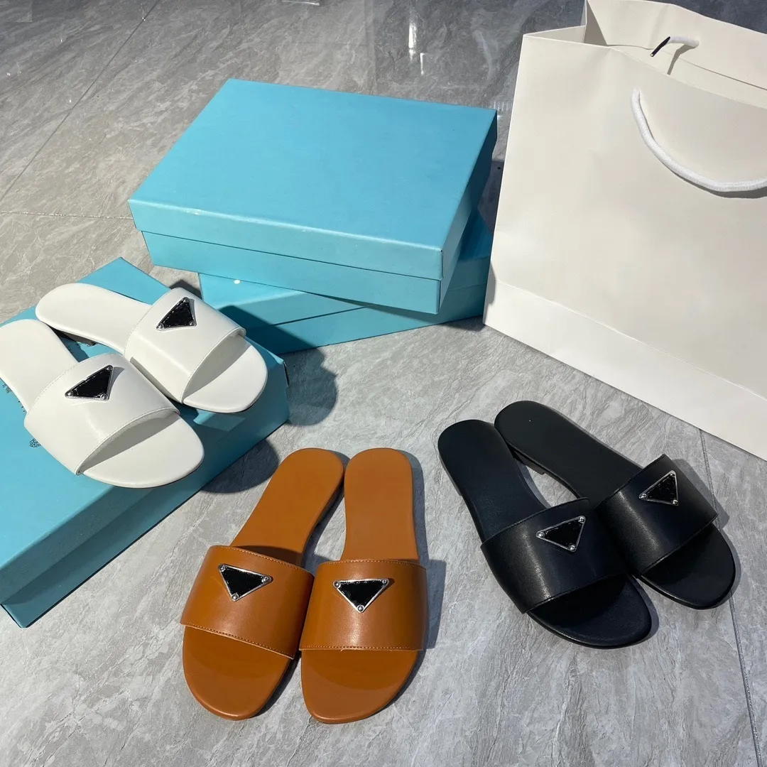 Triangle Designer Sandale slippers voor dames dames mode luxe leer zwart wit bruin lage hakken sandalen cloquette glides schuifregelaars zomer strandschoenen