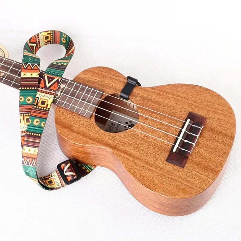 Hawaii Guitar Strap Ethnic Mönster Justerbart nylonklipp på Ukulele -bandbältet Sling med krokgitarrtillbehör med hjälp av Ukulele Sling