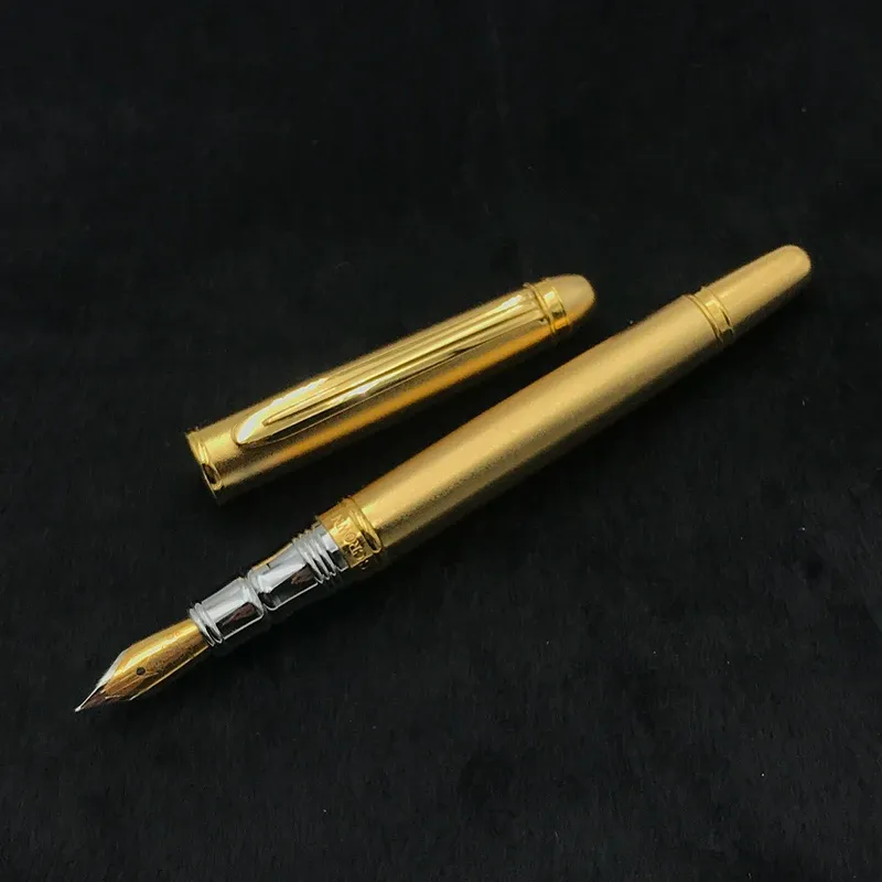 1-stycken Duke Fountain Pen Metal Gold Pennor Fine Nib Bent Nib Ink Pennor för att skriva presentförvaltare Skolekontorsmaterial