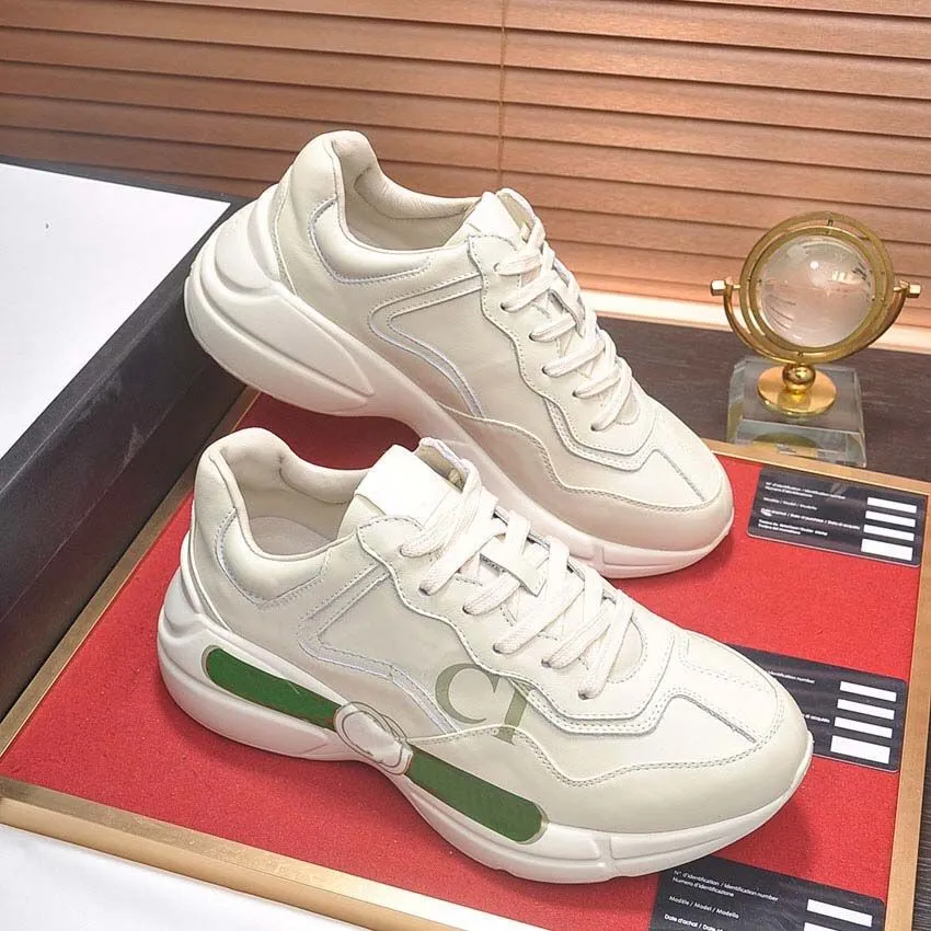 Designer Shoes Casual Shoes Rhyton Sneakers Multicolor Mens Womens Vintage Chaussures Platform Sneakers Beige Men Trainers Ladies Leather Shoe Sneaker 979 DHgate