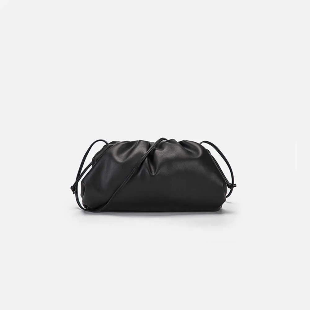 Axige's same cowhide women's bag cloud bag One Shoulder Messenger Bag fold hand bag soft skin dumpling bag