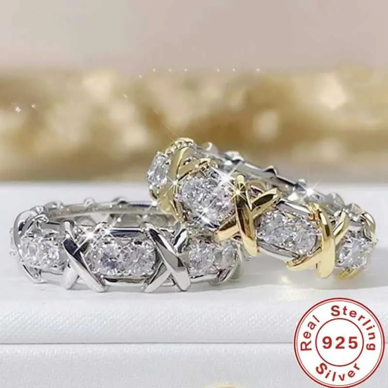 Band Rings Luxury 925 sterling silver ring and Aaa zircon crystal ring set suitable for womens engagement jewelry gifts with 2 color options J240410
