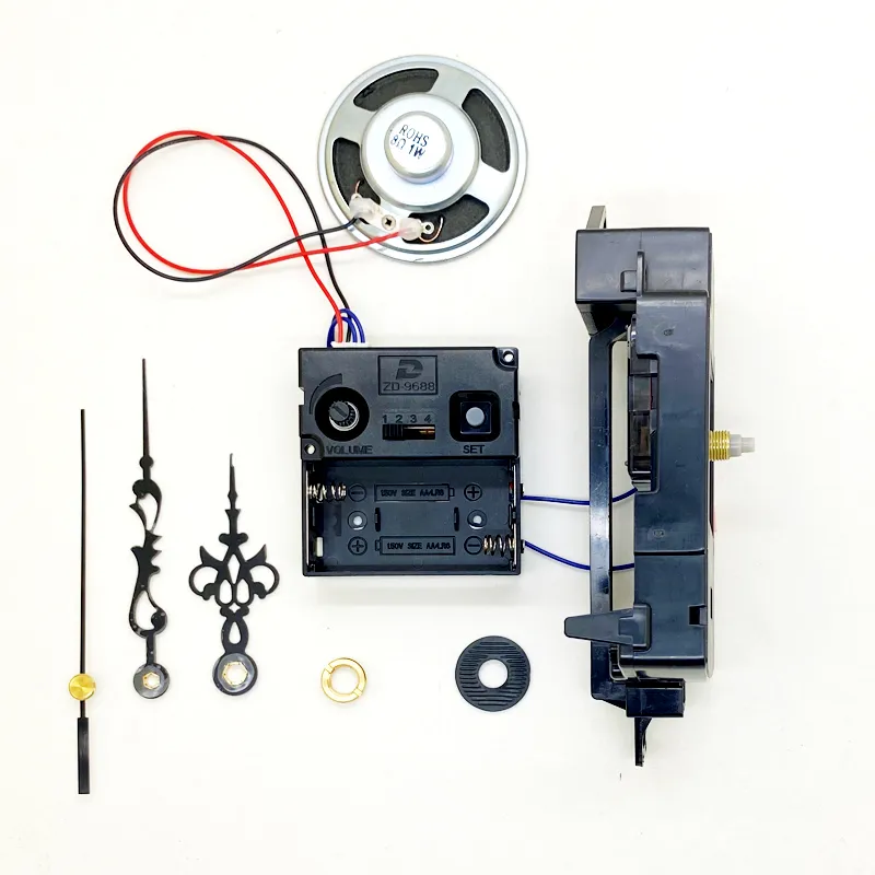 Механизм часов маятника Смешайте движение тихого триггера с мощностью с музыкальными колодками рога и короткими черными руками