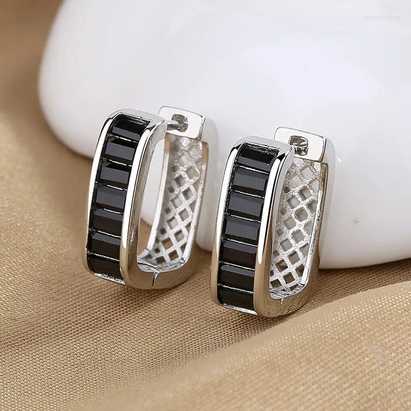 Pendientes de aro Unisex Square en forma de piedra negra para mujeres Men Silver Color White Zircon Hebilla pequeña Punk Bar Joyería