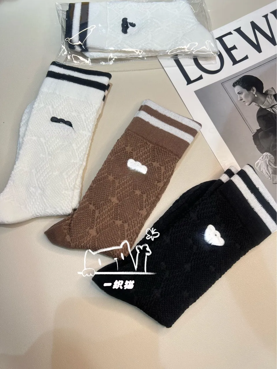 Striped Color Matching Socks Black and White Solid Color Mid-Calf Length Sock for Women Ins Internet Celebrity Wear Fashionable Sock Personalized Socks