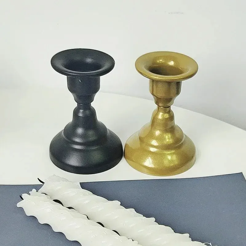 Europese stijl retro Creative Mini Dual-Use Candlestick Golden smeedijzeren geometrische huizendecoratie kandelaars