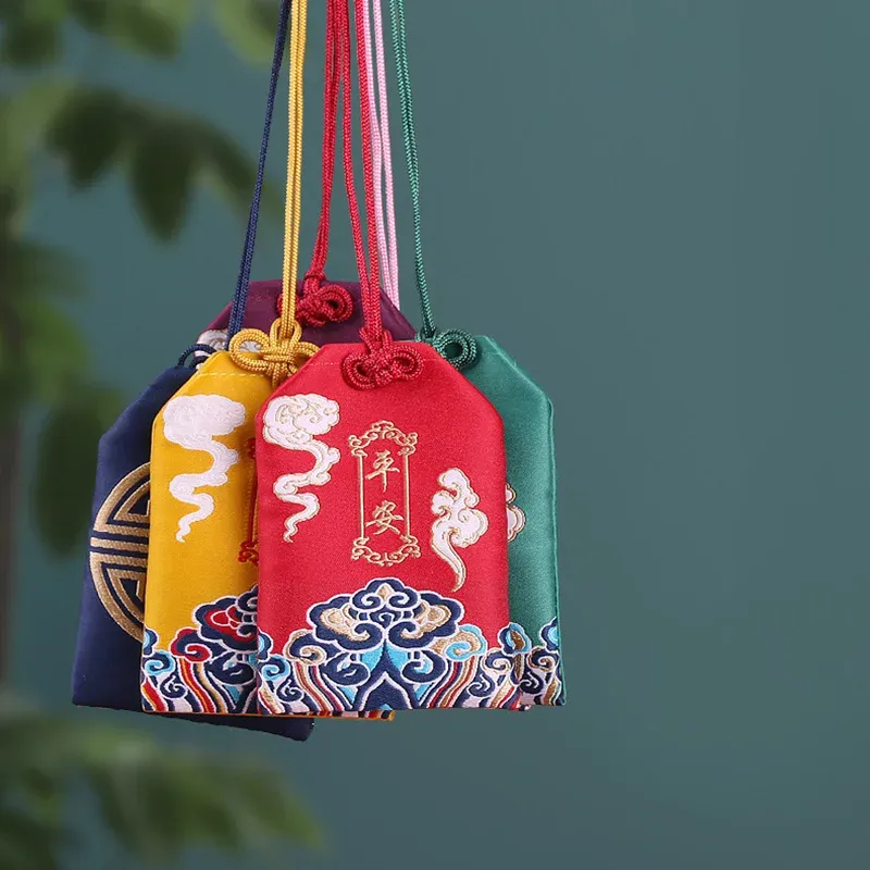 Embroidered Ancient Prayer Boho Bags Portable Sachet Pendant For DIY Keychain Trinkets Good Luck Gift Guard Backpack Charms From Homepro2 3.03 DHgate.Com