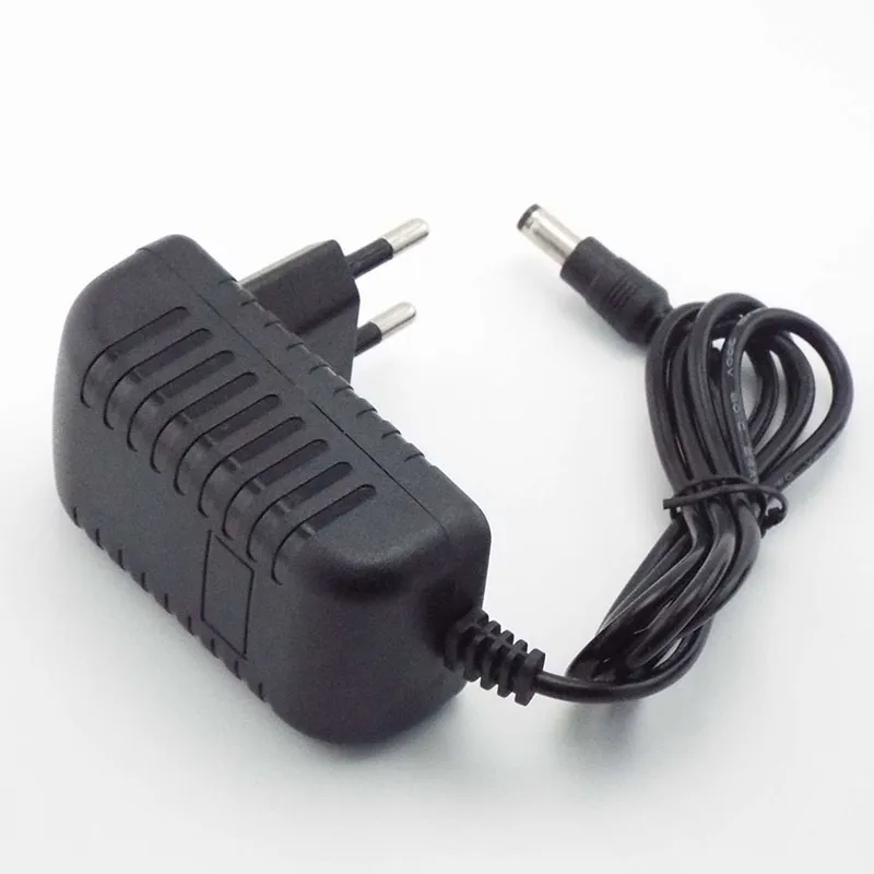 DIXIETREE 24V 3A AC-DC Power Adapter - 5.5mm X 2.1mm/2.5mm Tip - Includes UK Kettle Lead - 72W