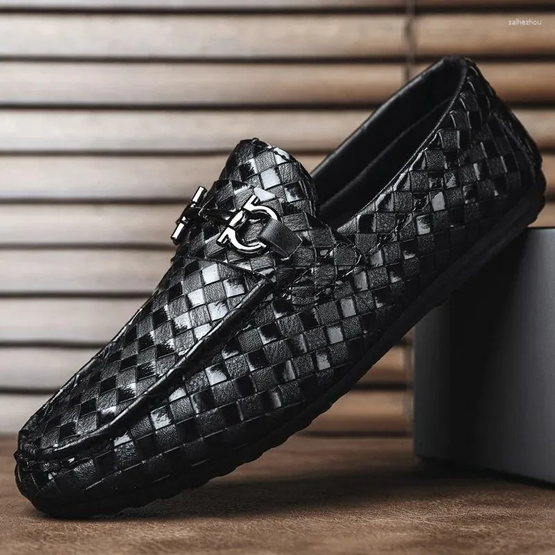 Casual Shoes Spring And Summer Men's Fur Skin Ventilate Breathe Freely Thick Sole Leather Bean Versatile Work Black Small