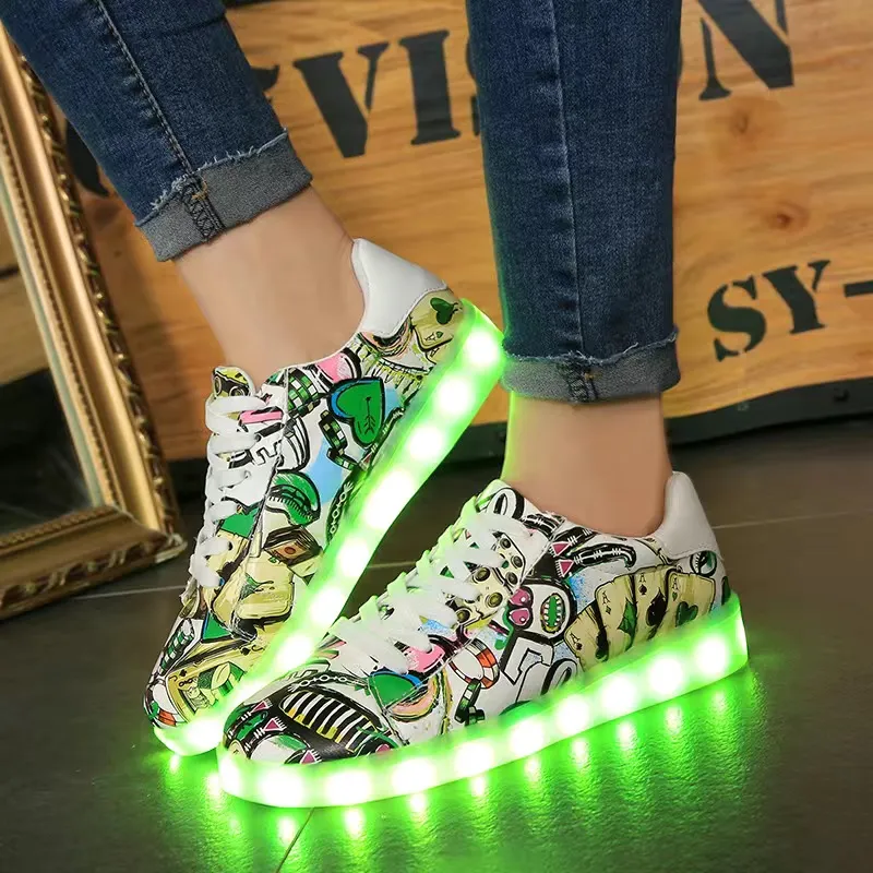 Enfants brillants baskets lumineuses garçons filles mesh chaussures respirantes tennis usb charged LED Light Up Casual Chaussures Eur 25-35