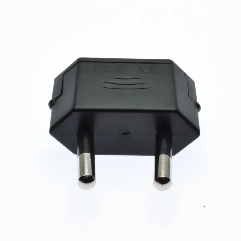 Nieuwe CN US naar EU -plugadapter AC -converter American China tot EU Euro Europe Rail Power Adapter Type C Plug elektrische socket