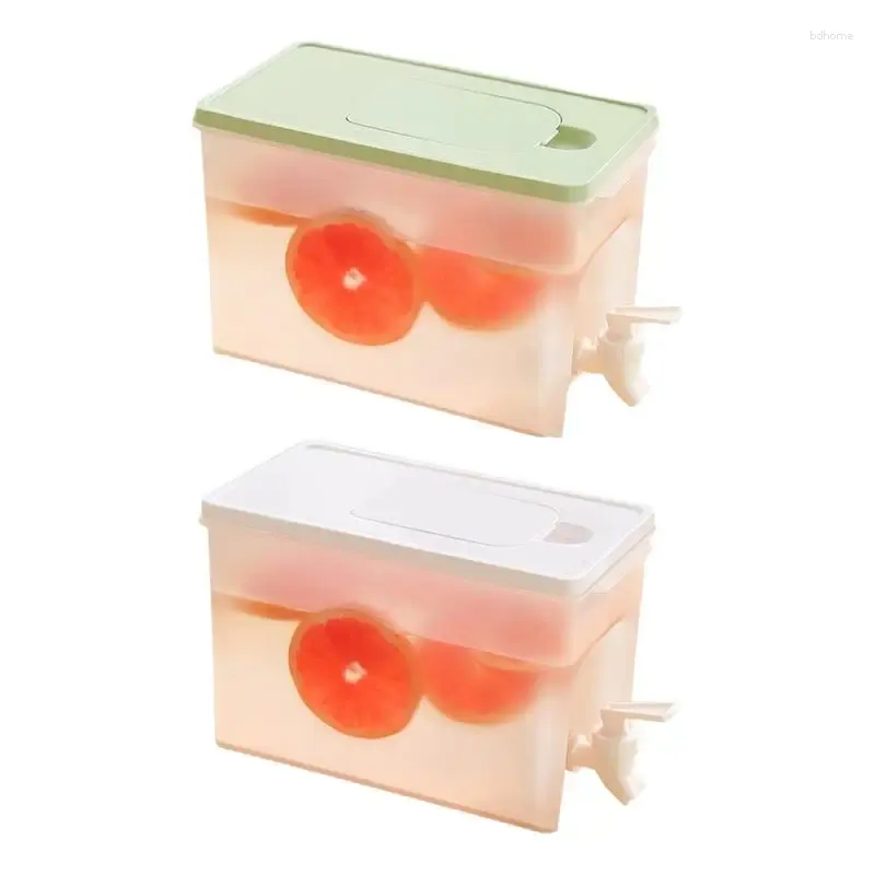 Flasques à la hanche Pichet à eau avec bec de la fuite 4L Transparent Couvercle du couvercle Summer Dispensateur de boissons froides pour piscine