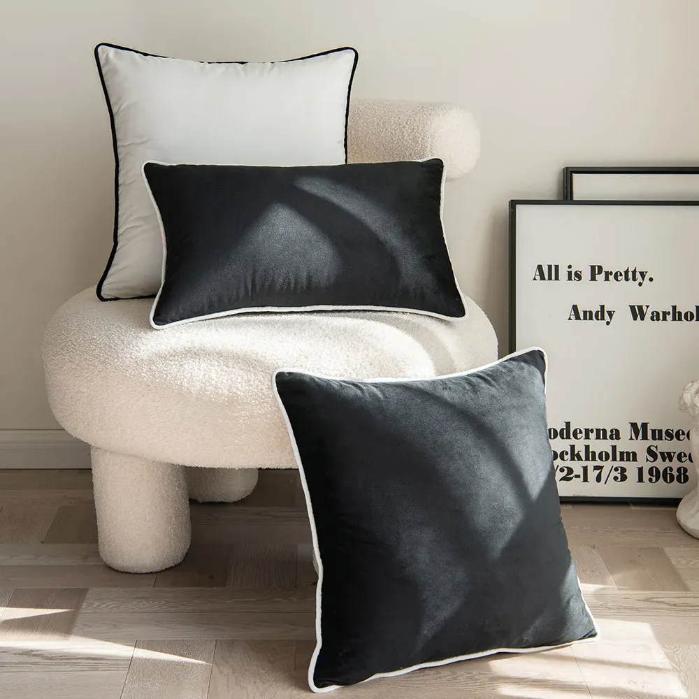 Schwarz -Weiß -Samt -Kissenbezug Hemming Pillowcase Einfacher Kissenkissen von Nordic Style 50x50 Moderne leichte Luxuskissen Abdeckung