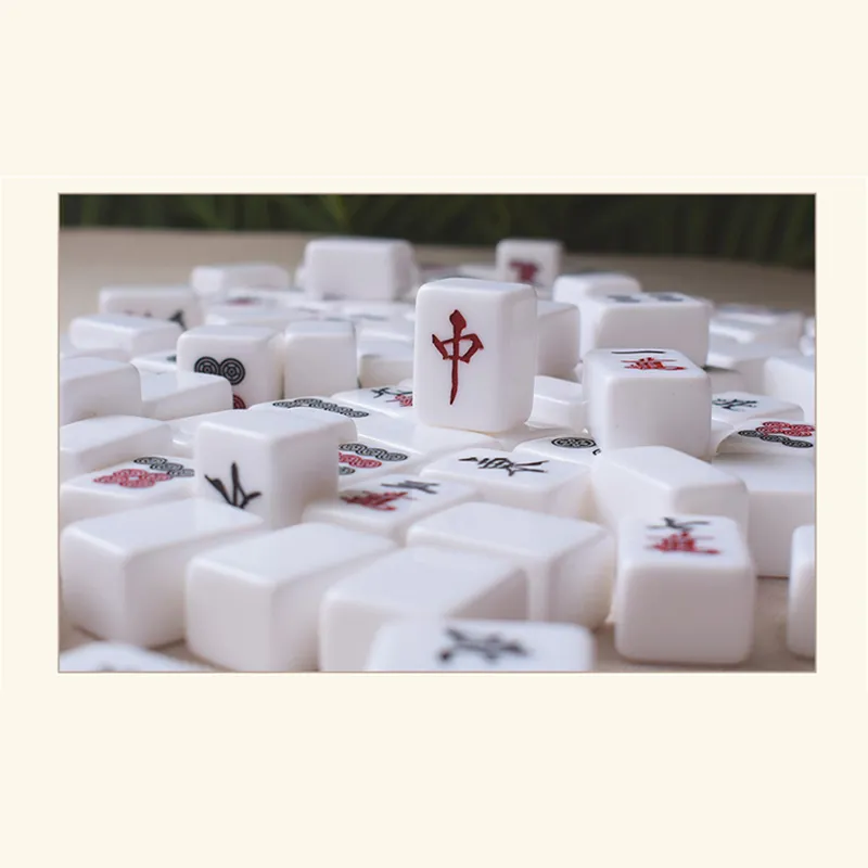 Japonês doméstico Mahjong, meio que pega a mão, mahjong acrílico tocando manuseio mahjong no estilo japonês Mahjong Point Chip Stick P26