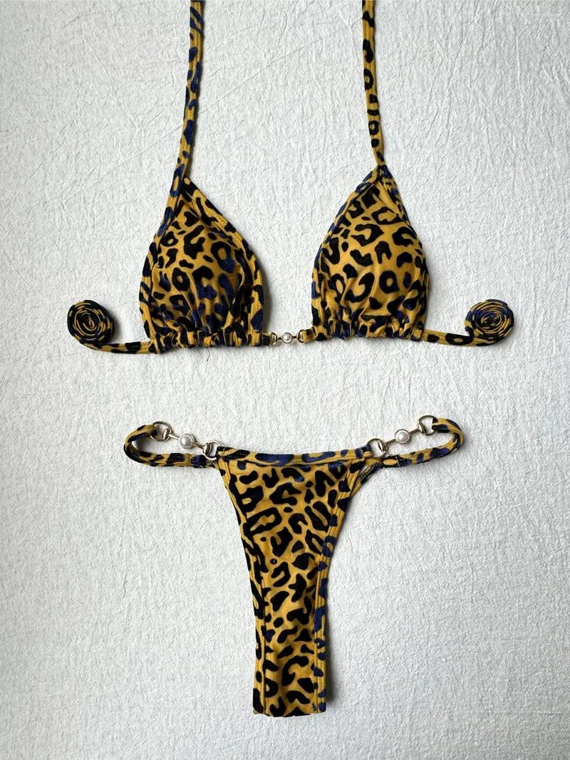 Swimwear pour femmes Sexy Leopard Halter Mini micro-thong bikini féminin de maillot de bain deux pièces set Bather Bathing Fssction nage K5207