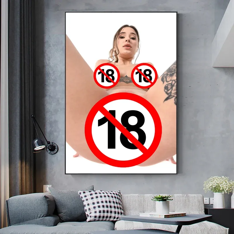 Modèle adulte Liya Silver Erotic Strip et montre de gros seins affiches et imprimés toile peinture de peinture murale pour le décor de salon à la maison