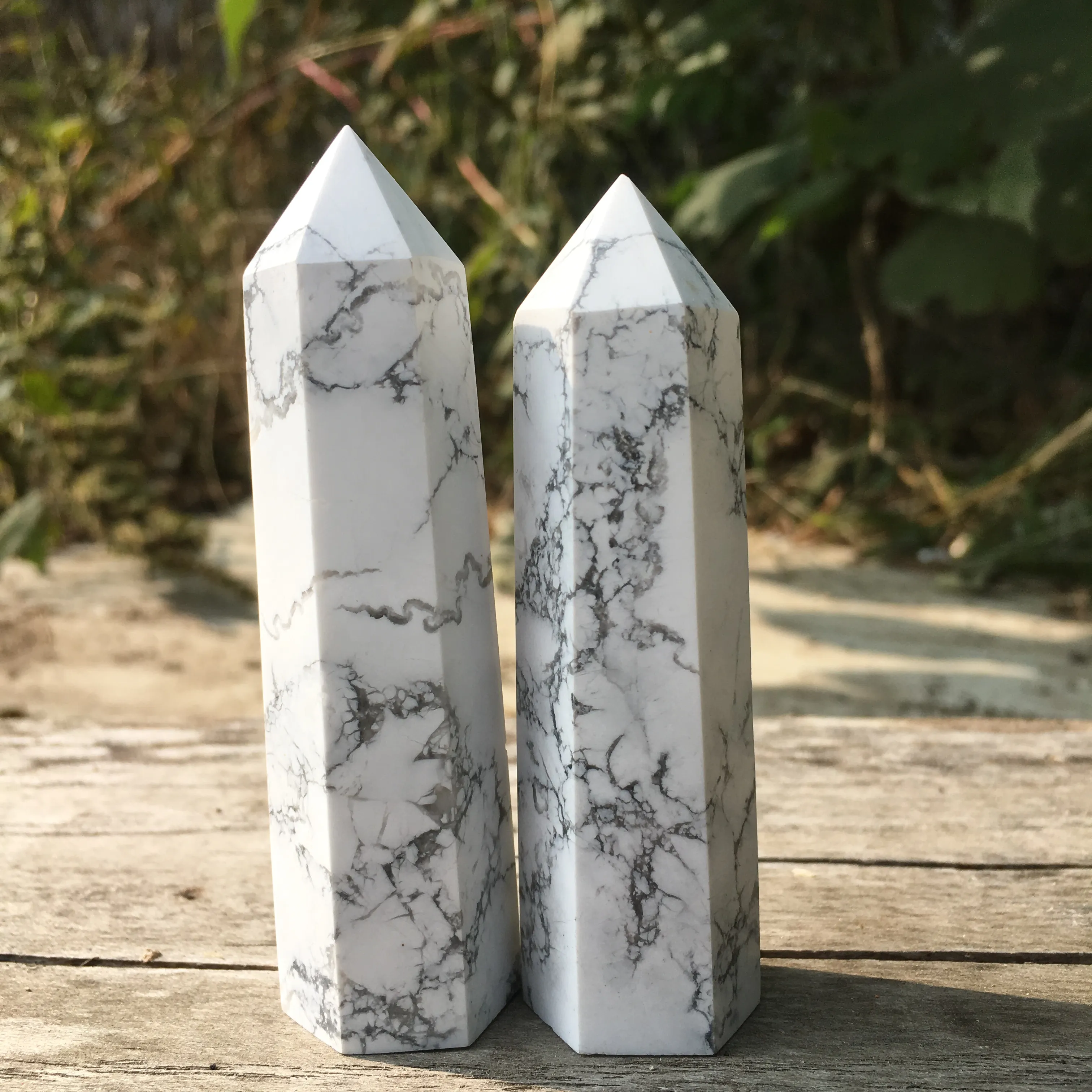 Naturalny biały turkusowy kamień Kryształowa Różdżka Obelisk polerowane leczenie Wyciej Wand Dekoracja różdżki