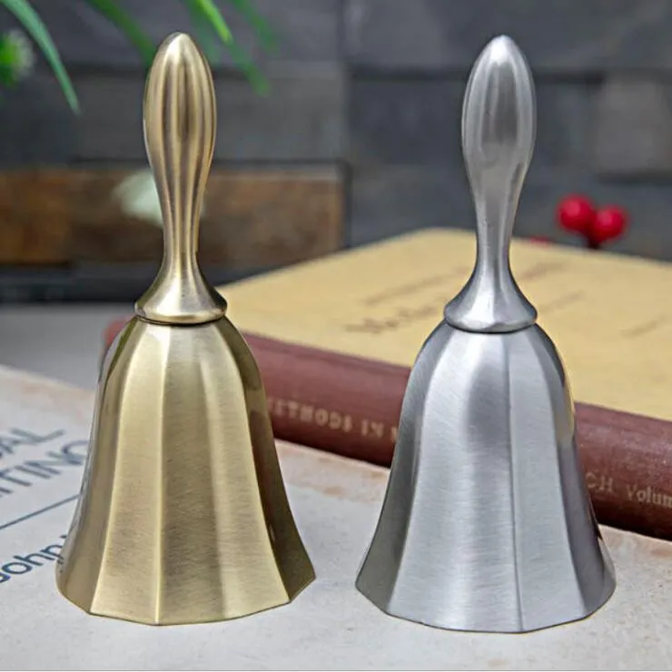 Europe Metal Restaurant Bar Counter Passing Table Bell Bell Bell Ornament National Jingle Bells for Crafts Big Bell A045