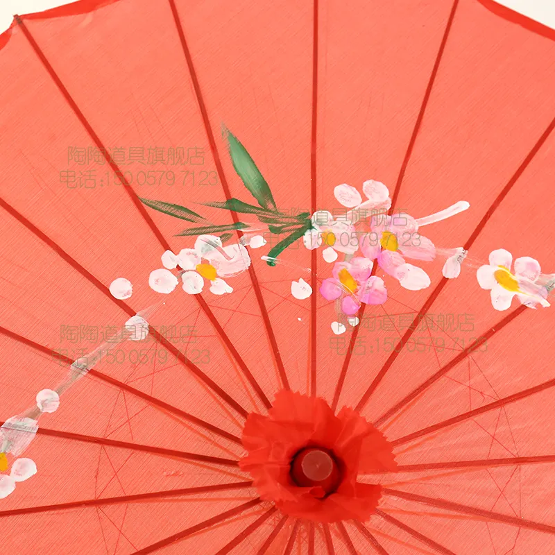 Chińskie czerwone parasol Brzoskwini Blossom Sun Parasols Bamboo Paper Craft Parasol Tradycyjne taniec Parasol Wedding Props 55 cm