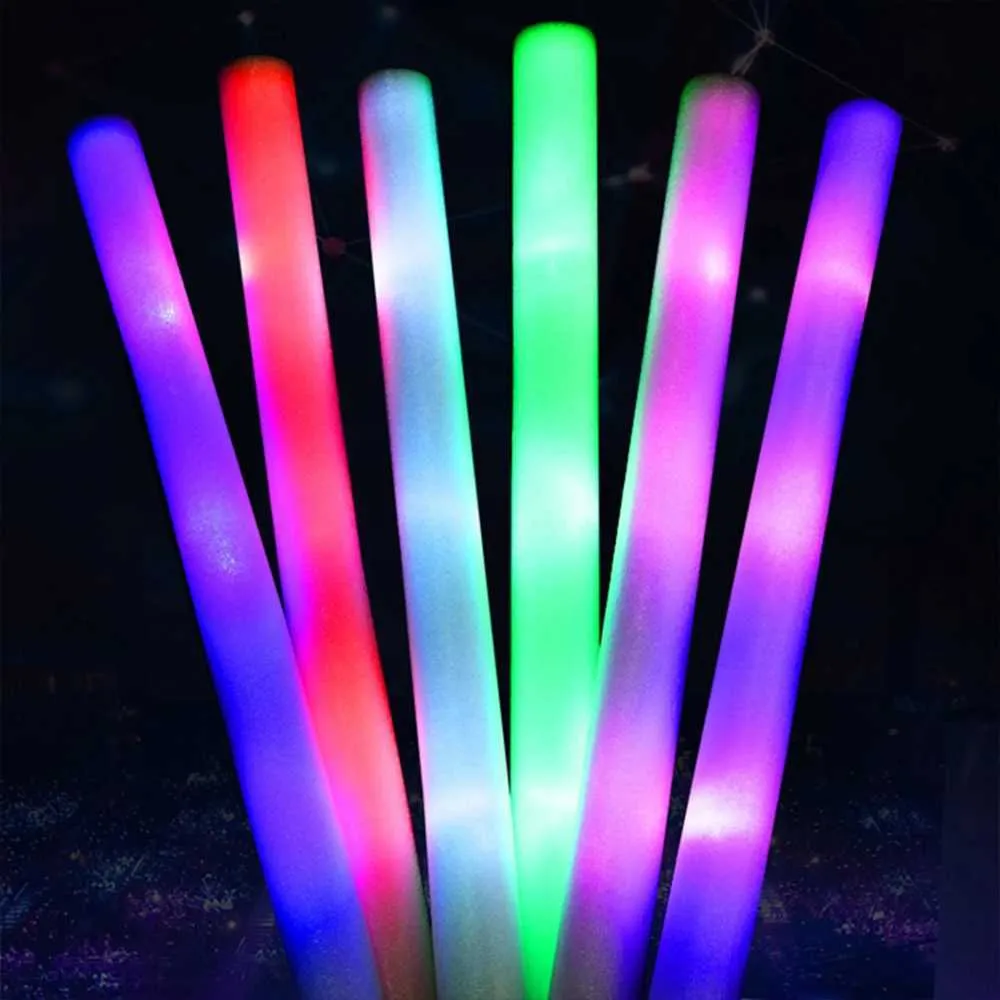 LED Rave Toy Glow Sticks Kolor Kolor LED Ploam Stick Party Party Glow In The Dark Light na Wedding Xmas Festival 240410