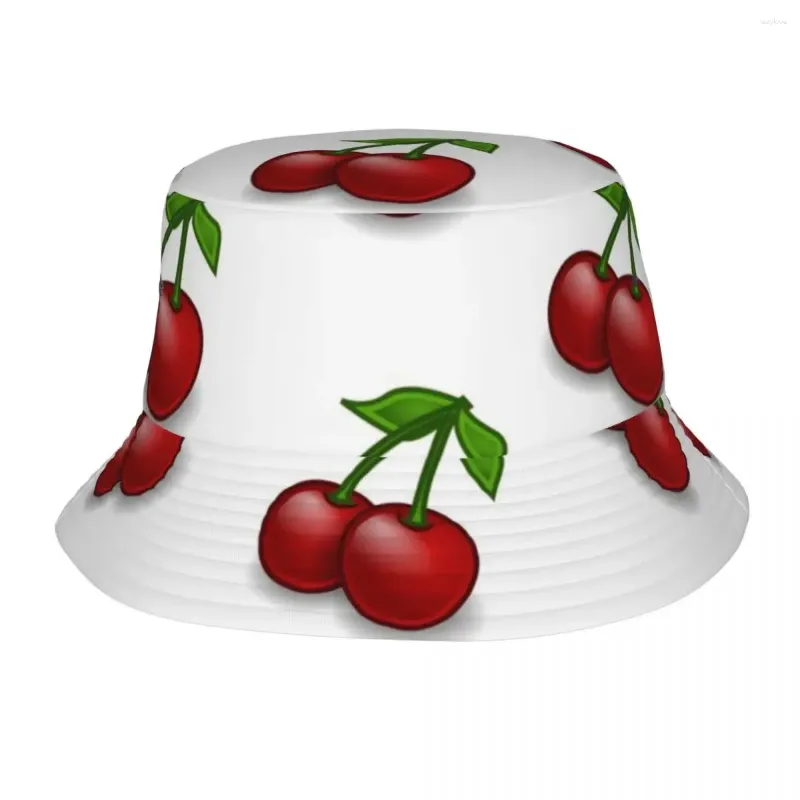 Berrette rosse ciliegie e cappello da secchio a foglia singola panoma