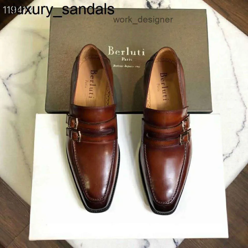 Berluti Business Leather Shoes Oxford Calfskin Handgjorda högkvalitativa Berluti Casual Fashionabla och stiliga One Step Lazywq 4mey