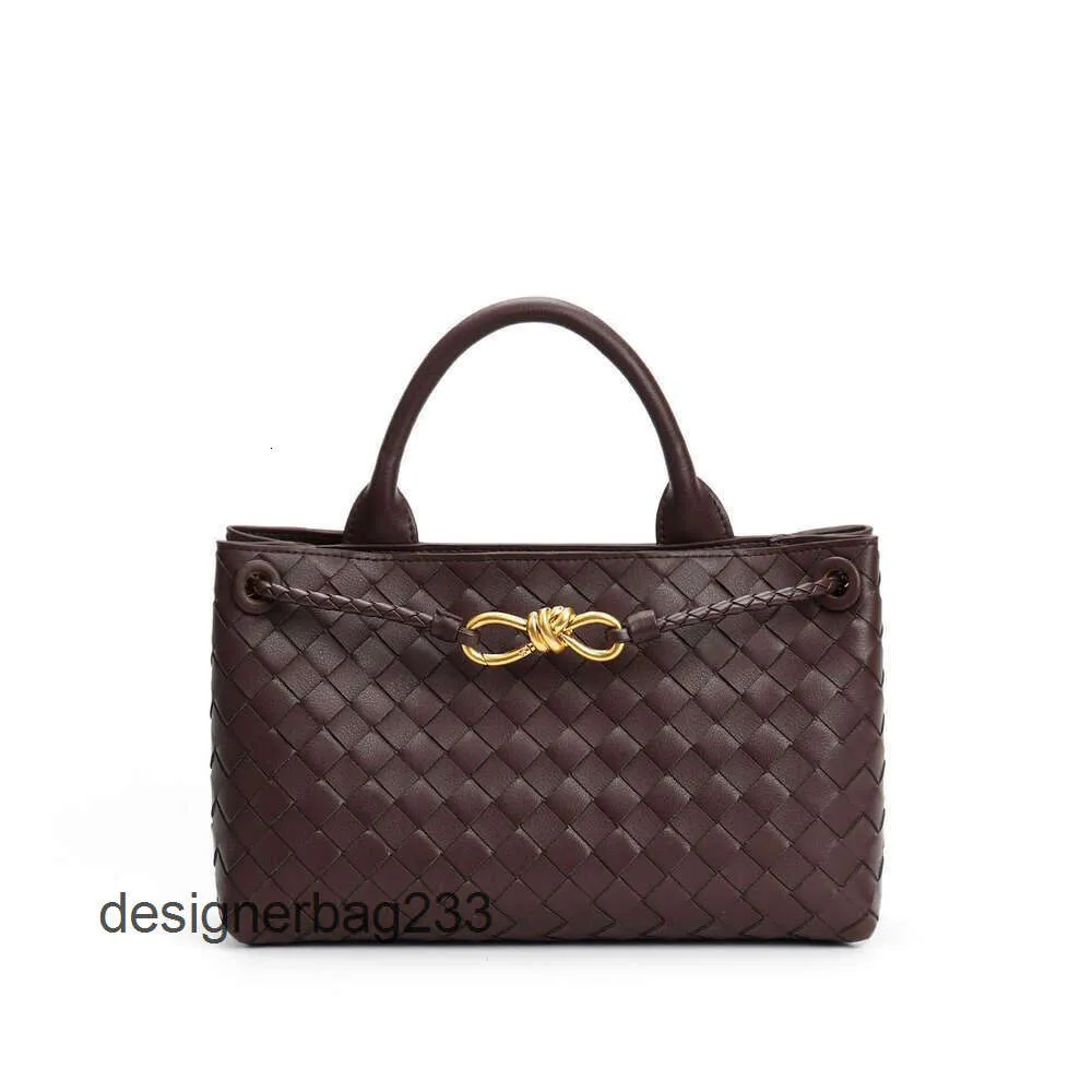 Hombro tejido Botteega desgner Veneeta Venetaz Capacidad East/West Lady Andiamo bolsas 2024 Tota de moda de alta calidad Summer de diagonal grande FBYN FBYN